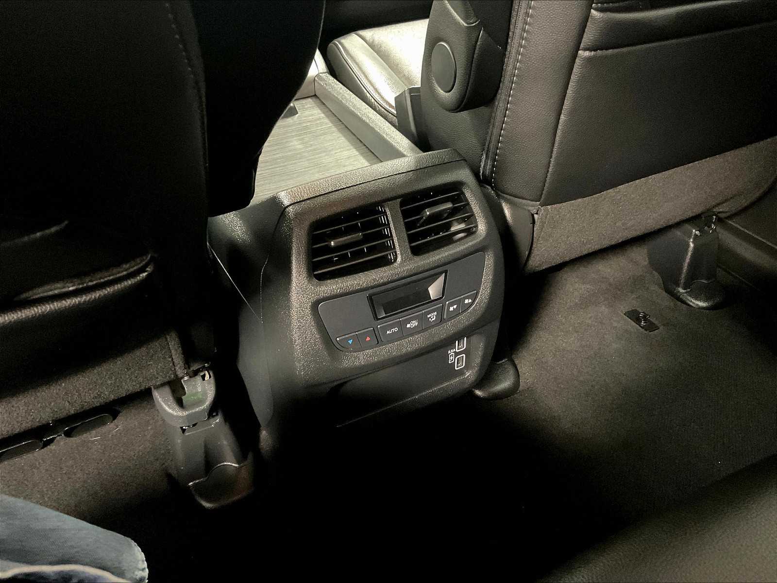 2022 Honda Pilot Special Edition photo 27