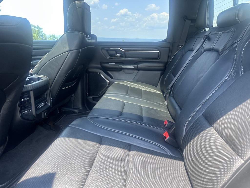Used 2022 RAM Ram 1500 Pickup Limited with VIN 1C6SRFHT0NN267818 for sale in Little Rock