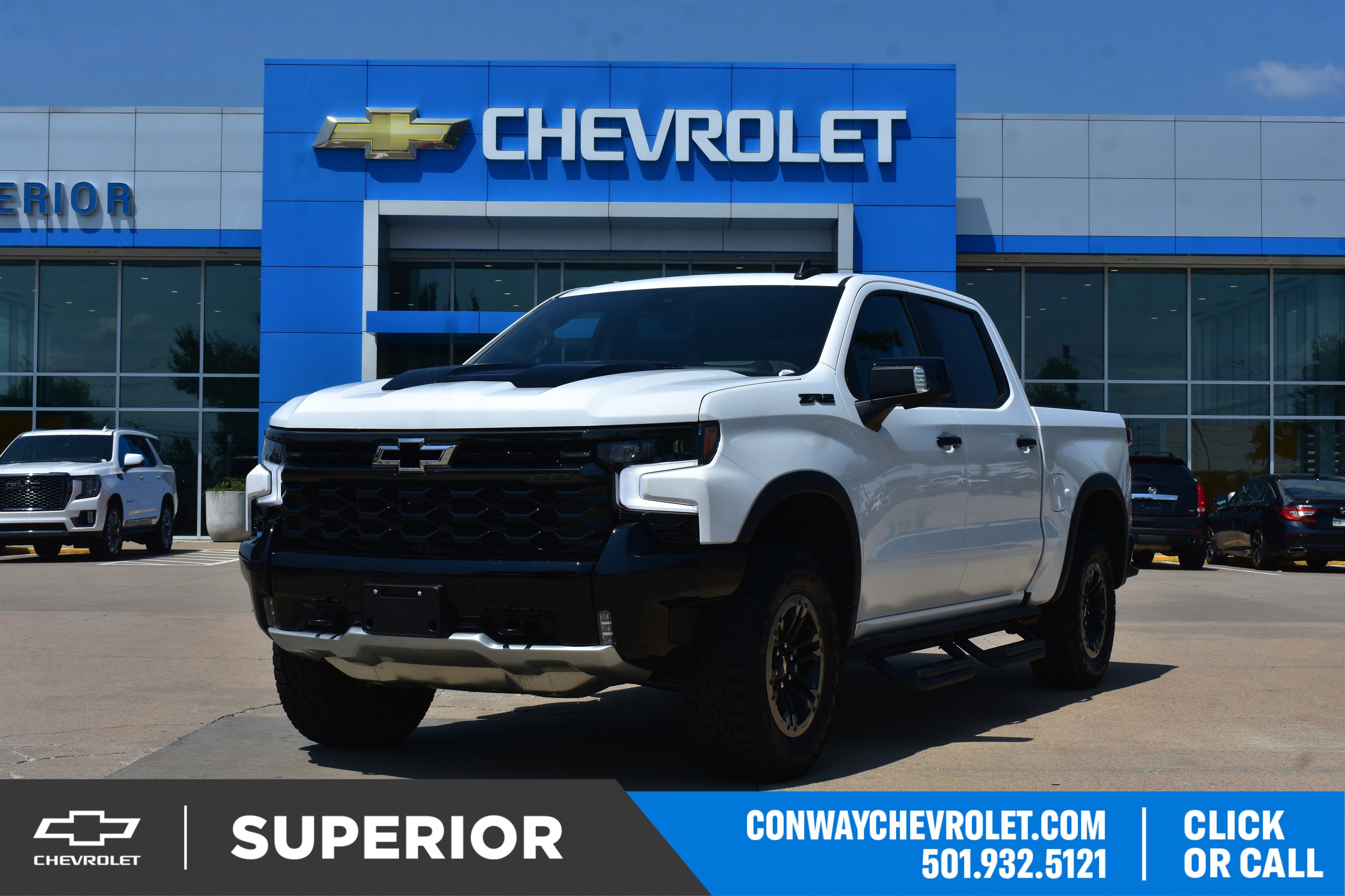 2025 Chevrolet Silverado 1500 ZR2's photo