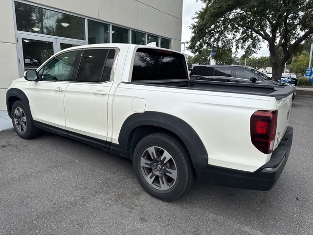 2017 Honda Ridgeline RTL photo 3