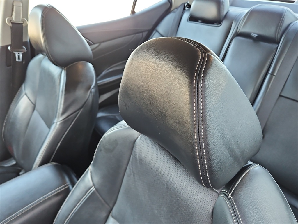 2019 Nissan Maxima SV photo 25