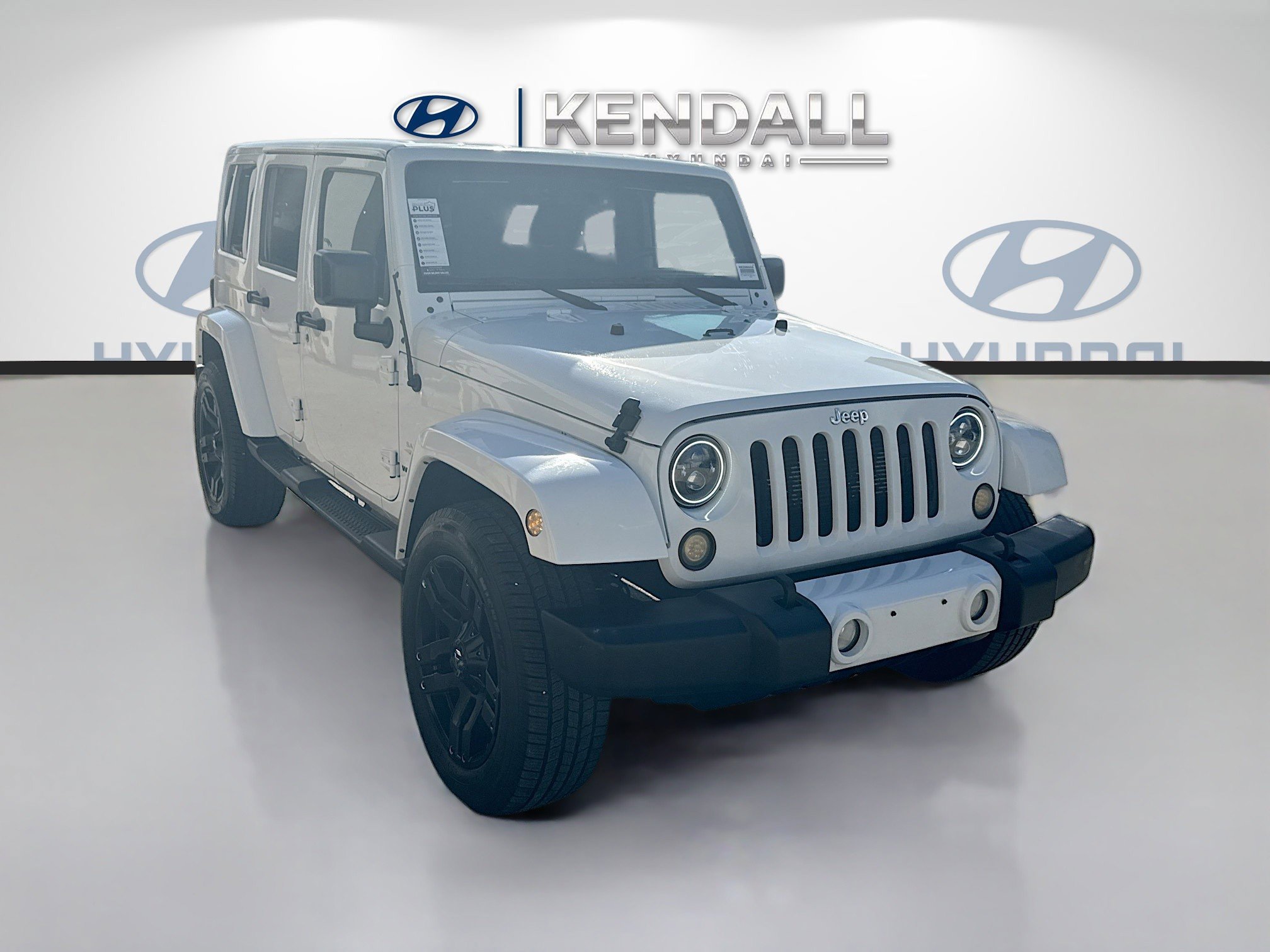 2015 Jeep Wrangler Unlimited Sahara's photo