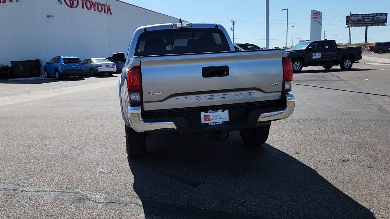2023 Toyota Tacoma SR5 photo 2