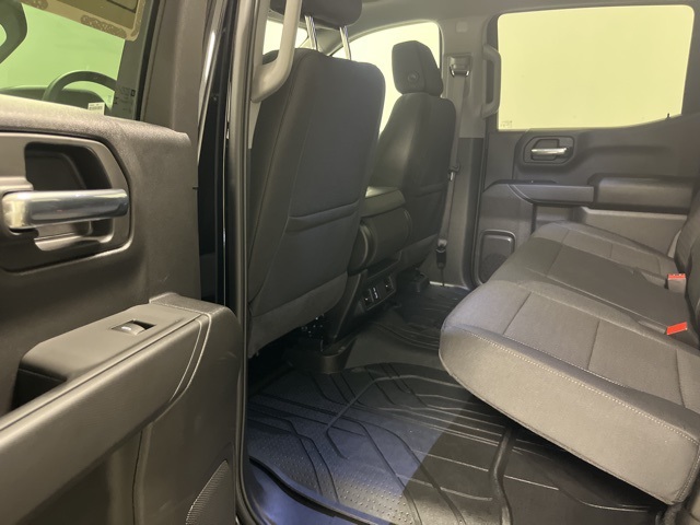 2025 Chevrolet Silverado 1500 Custom photo 19