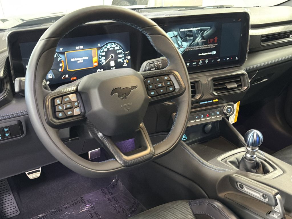 2025 Ford Mustang Dark Horse Premium photo 2