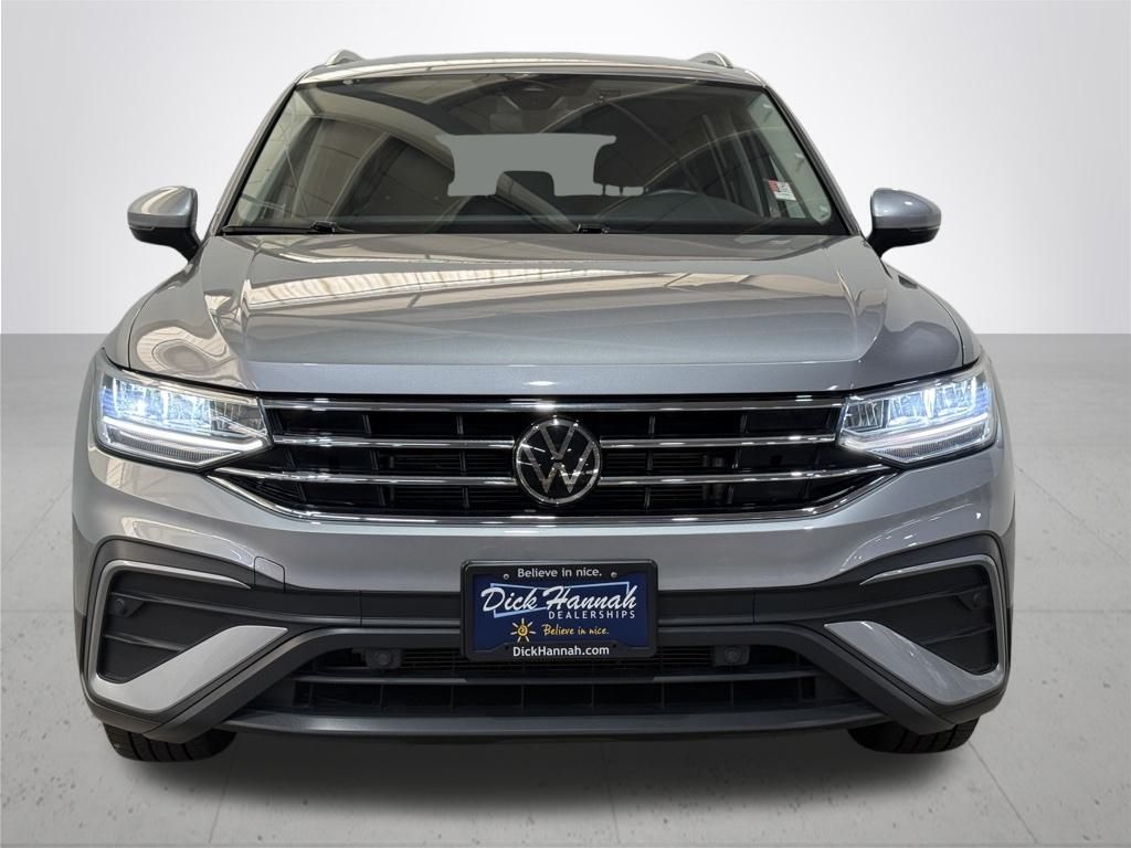 2024 Volkswagen Tiguan SE Wolfsburg Edition photo 2