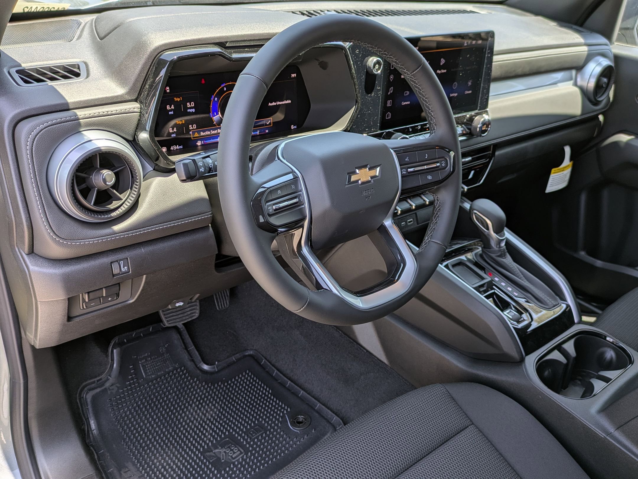 2025 Chevrolet Colorado Work Truck LT photo 10