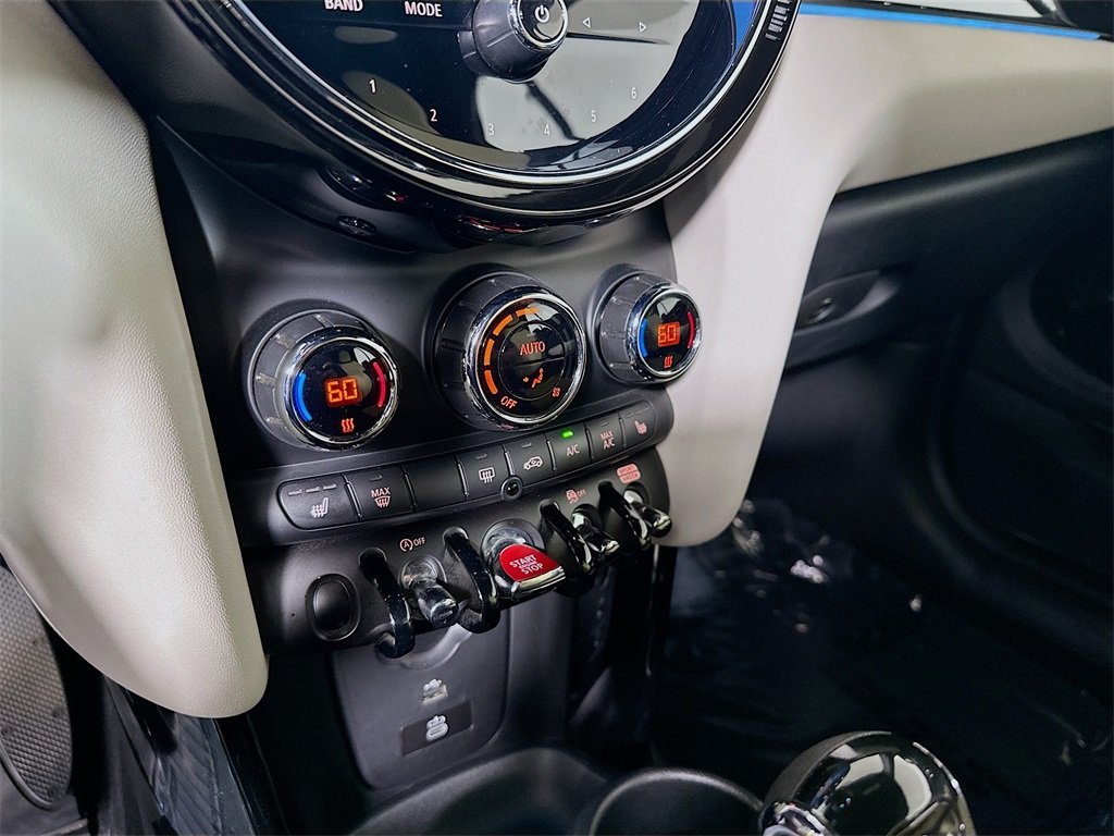 2023 Mini Cooper Convertible S photo 18