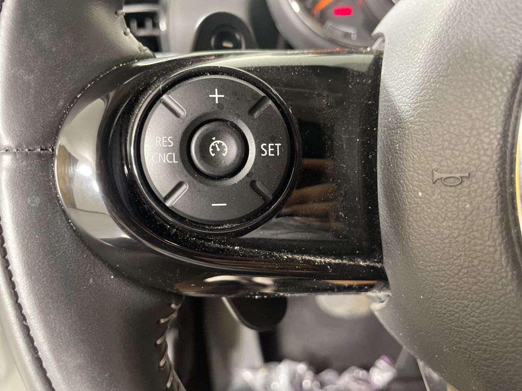 2019 Mini Cooper S Iconic photo 23