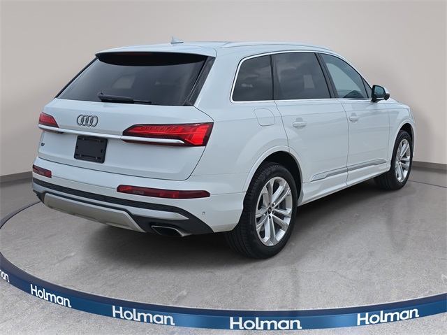 2025 Audi Q7 55 Premium Plus photo 5