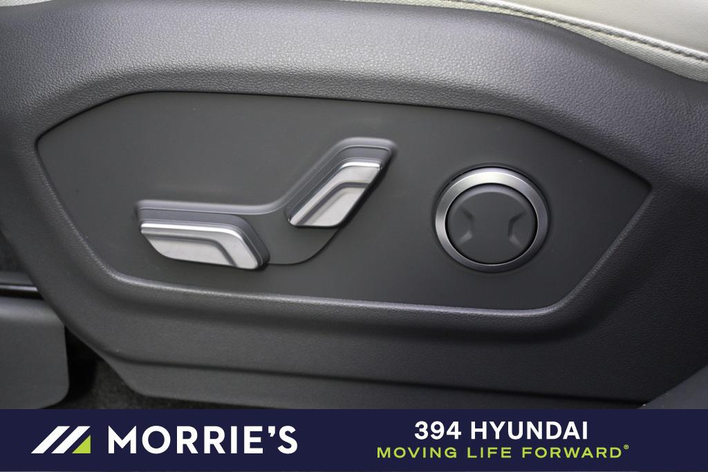 2026 Hyundai Santa Fe SEL photo 13