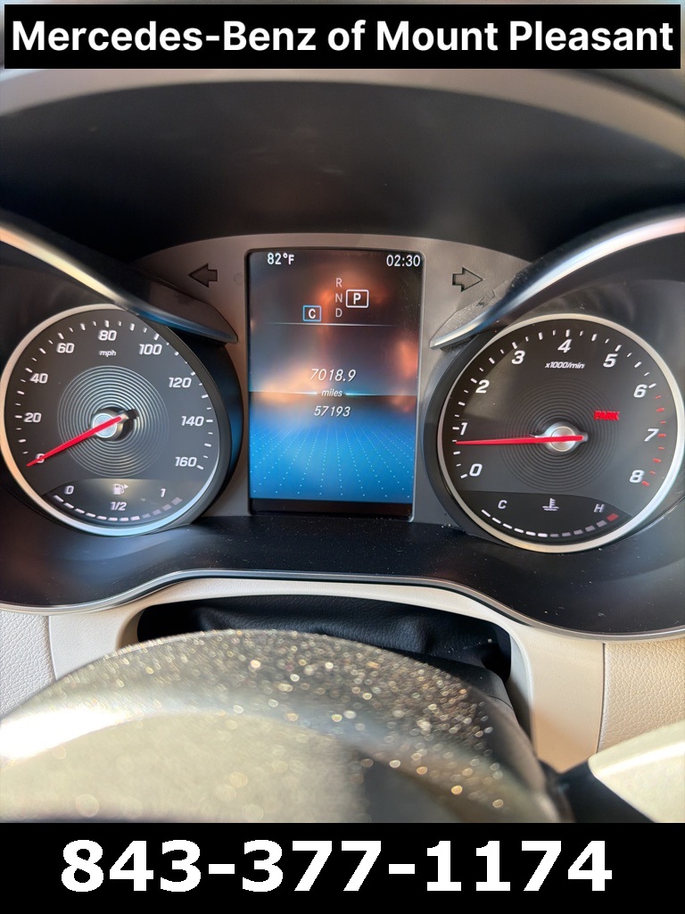 2021 Mercedes Benz GLC 300 photo 3