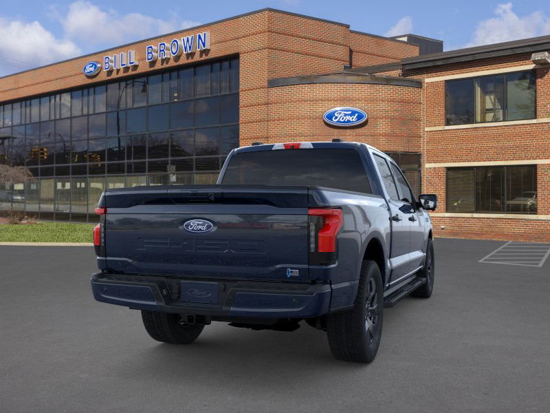 2025 Ford F-150 Lightning photo 8