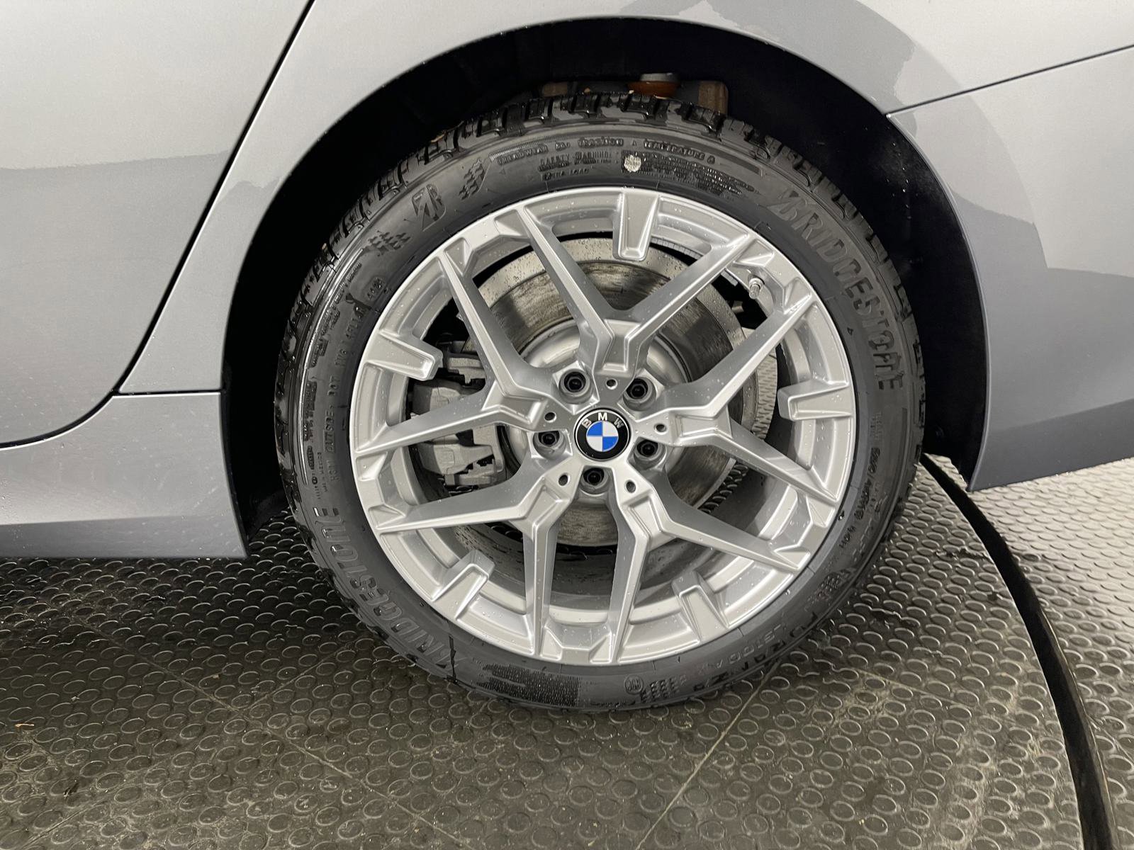 2025 Bmw 330i 330i xDrive photo 8