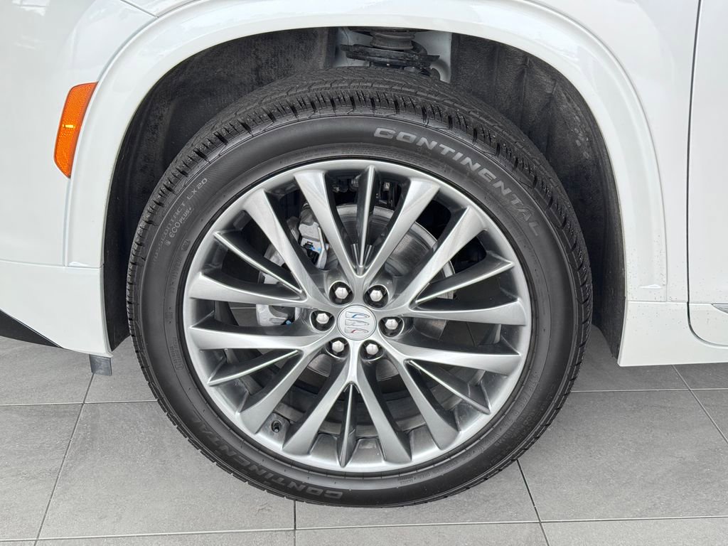 2025 Buick Enclave Avenir photo 3