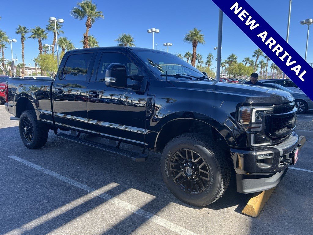 2022 Ford F-250 Lariat photo 2