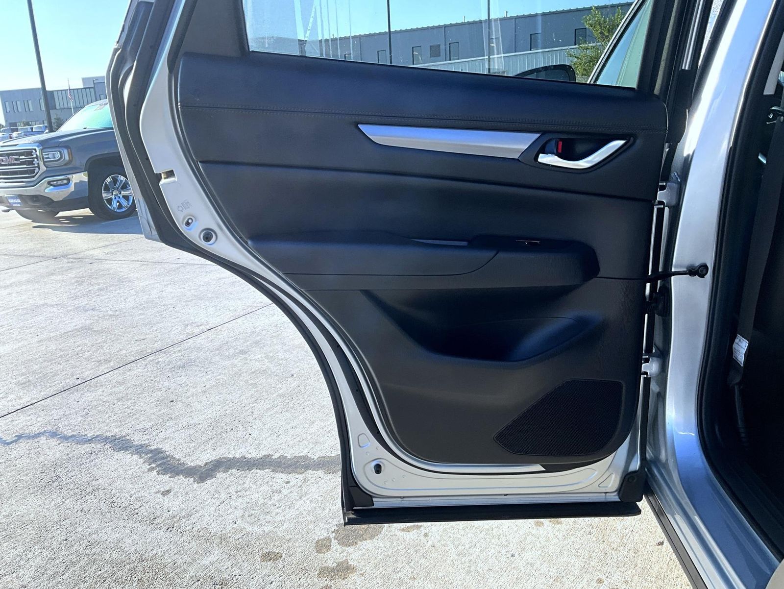 2021 Mazda CX-5 Touring photo 18