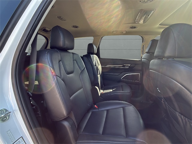 2025 Kia Telluride S photo 9