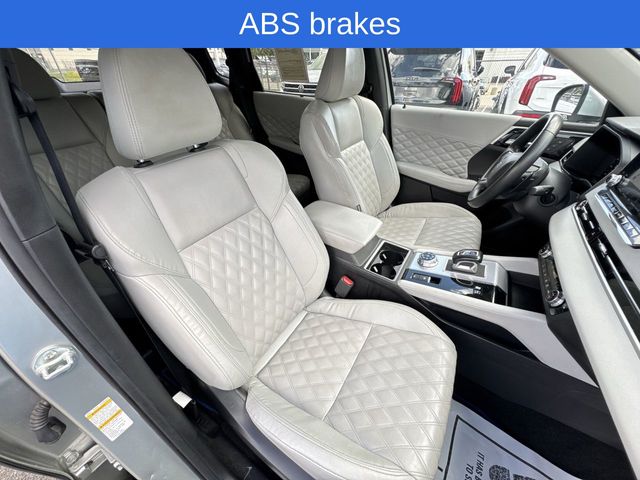 2023 Mitsubishi Outlander PHEV SEL photo 23