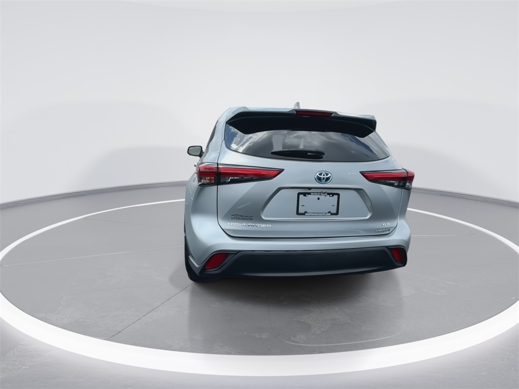 2021 Toyota Highlander Hybrid XLE photo 7
