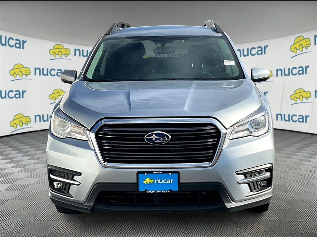 2022 Subaru Ascent Limited photo 2