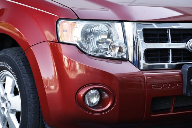 2012 Ford Escape XLT photo 2