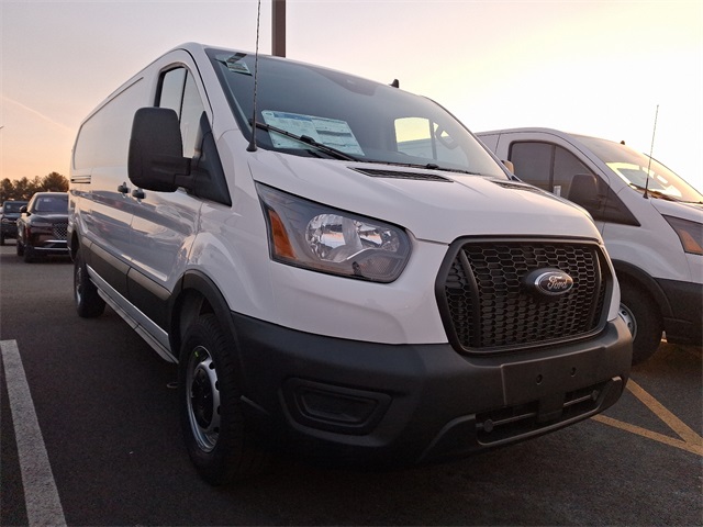 2025 Ford Transit Cargo Van photo 3