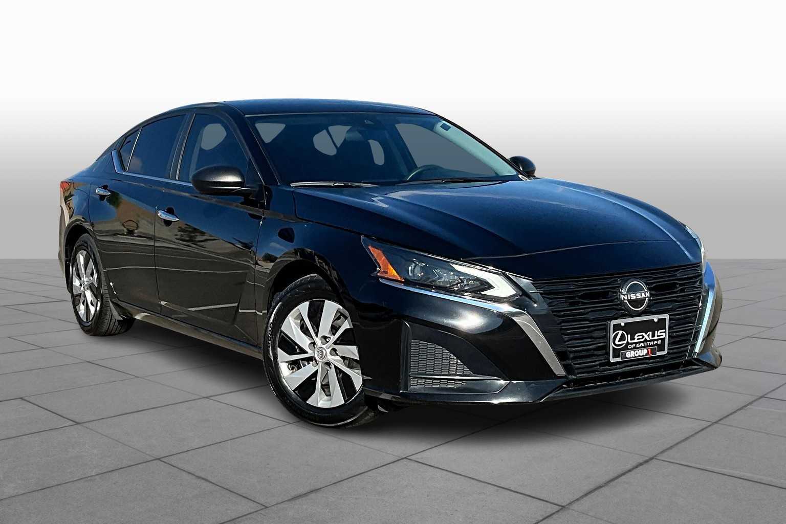 2024 Nissan Altima 2.5 S photo 2