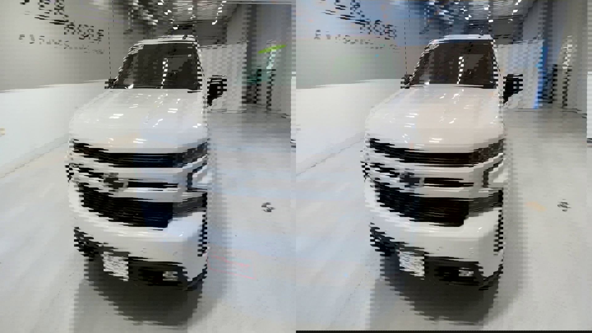 2021 Chevrolet Silverado 1500 RST photo 3