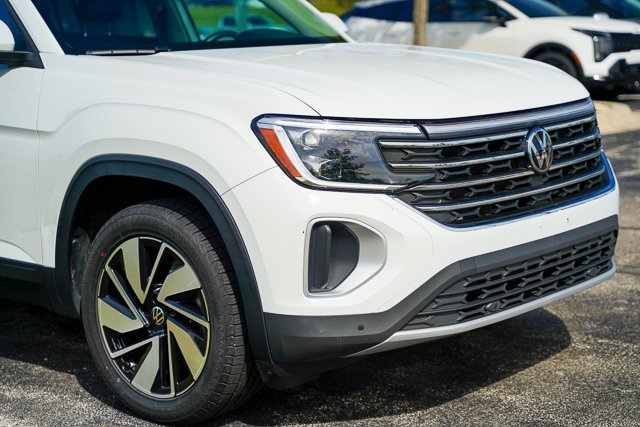 2024 Volkswagen Atlas SE Technology photo 45