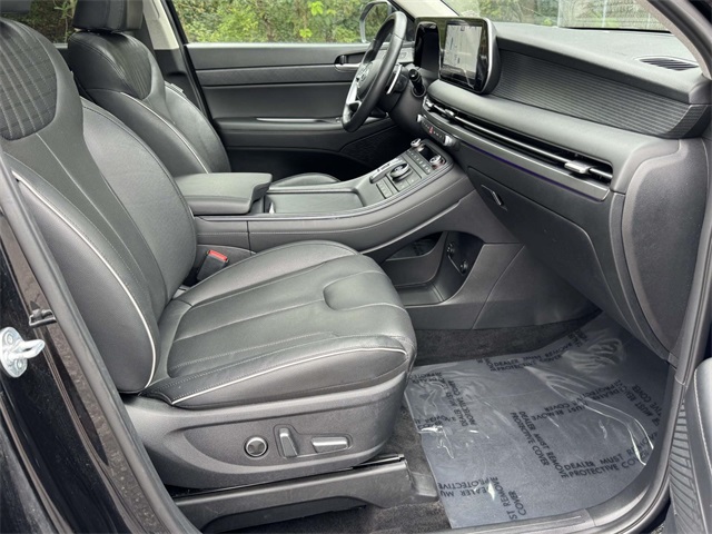2024 Hyundai Palisade Limited photo 15