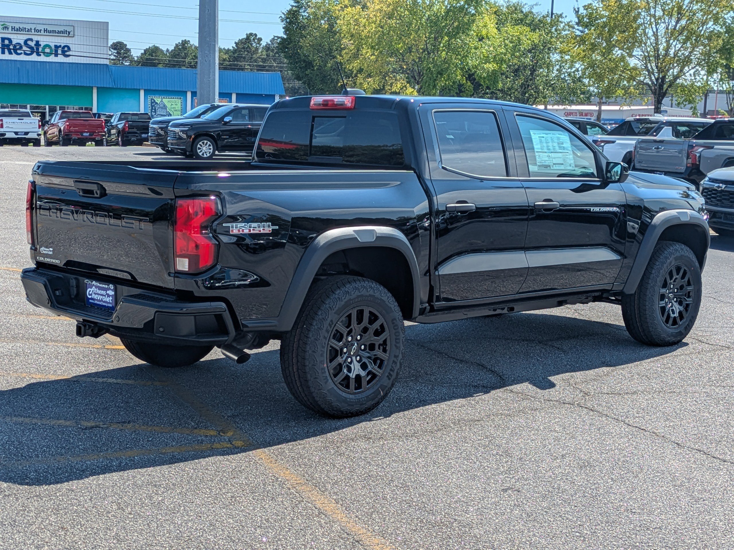 2026 Chevrolet Colorado Trail Boss photo 3