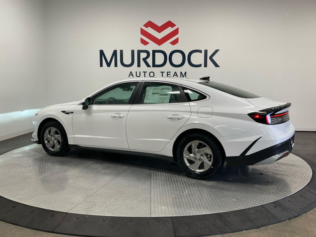 2026 Hyundai Sonata SE photo 3