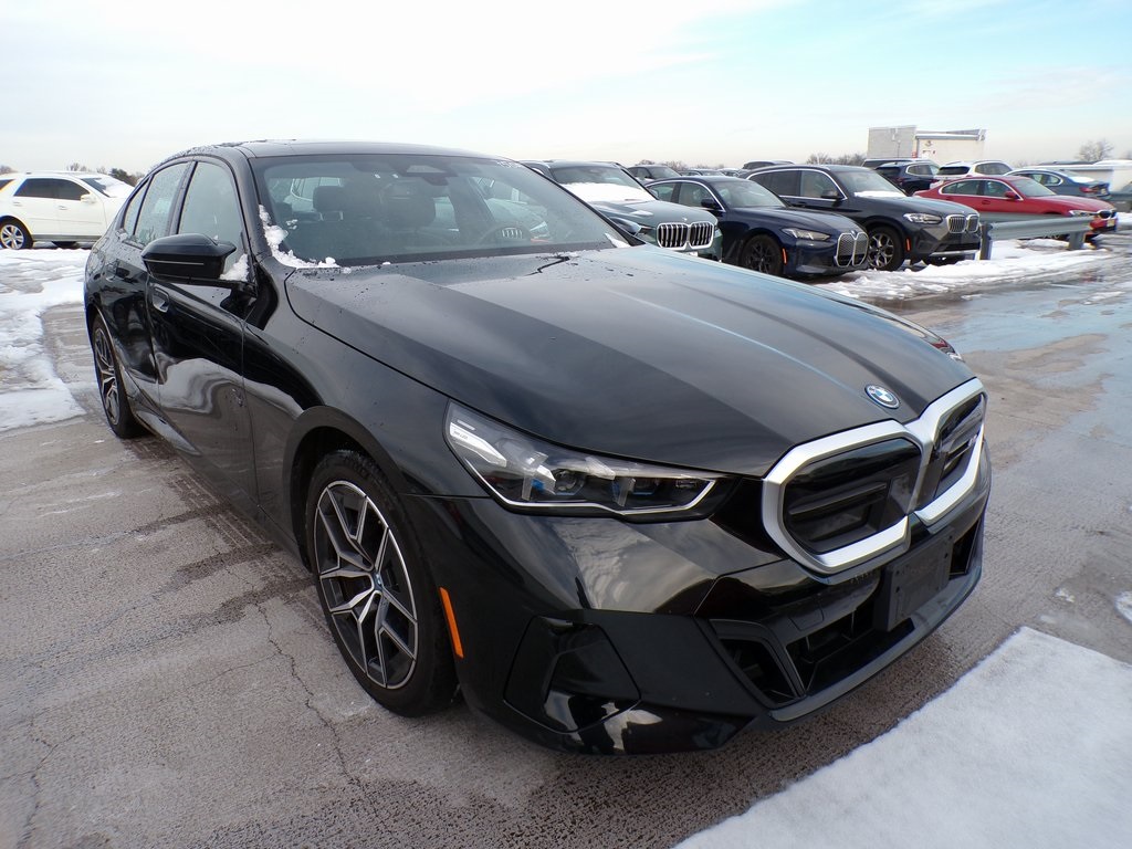 2024 BMW i5 M60's photo