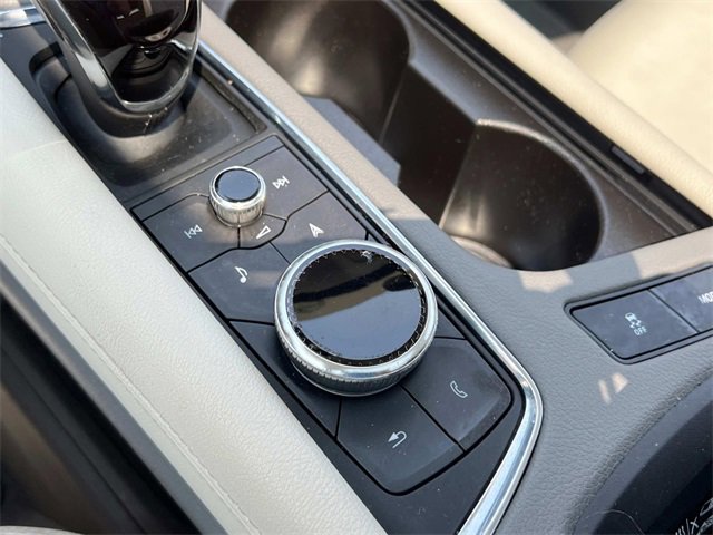 2022 Cadillac XT5 Premium Luxury photo 25