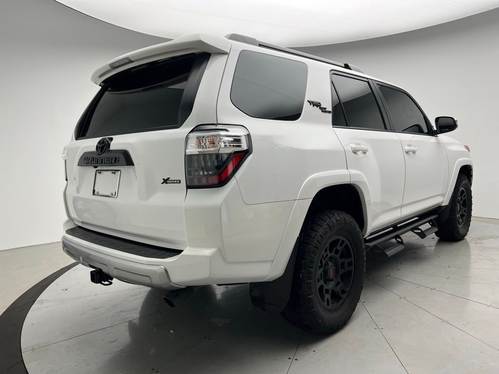 2024 Toyota 4Runner TRD Off-Road Premium photo 3