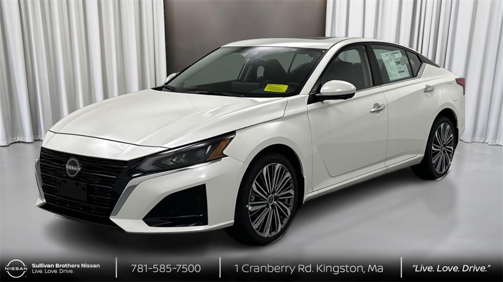 New 2025 Pearl White TriCoat Nissan SL image 1