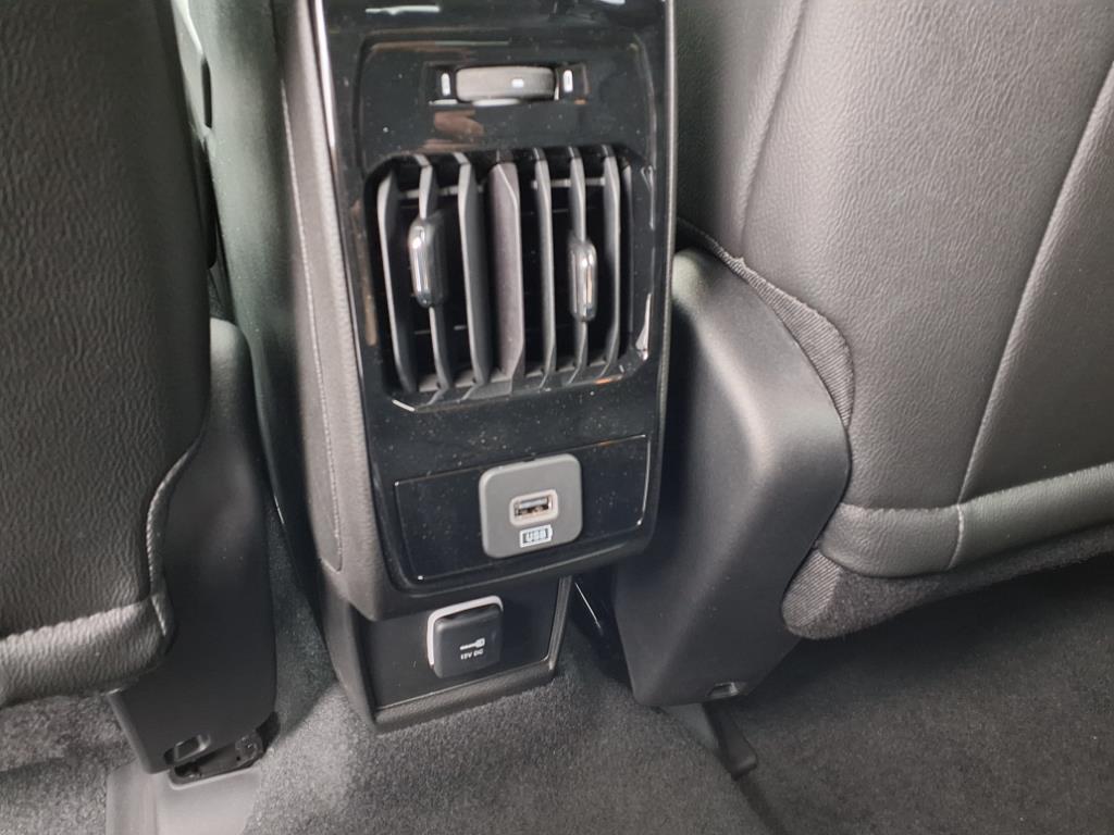 2025 Jeep Compass Latitude photo 4
