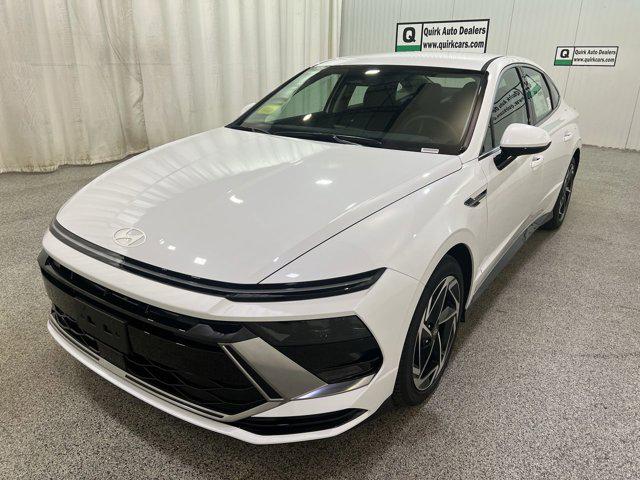2026 Hyundai Sonata SEL Sport photo 3