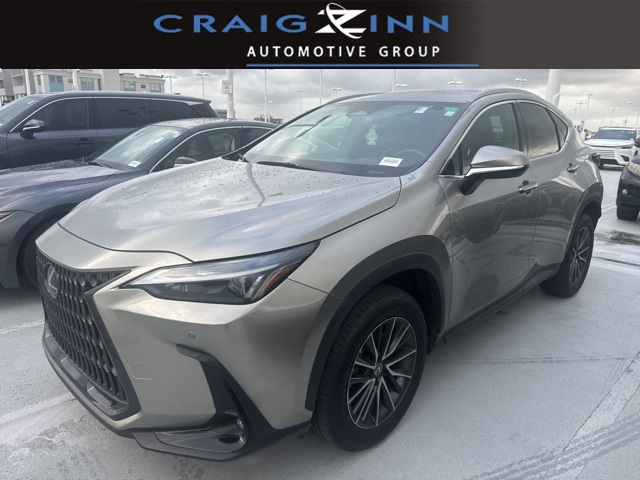 2025 Lexus NX 250's photo