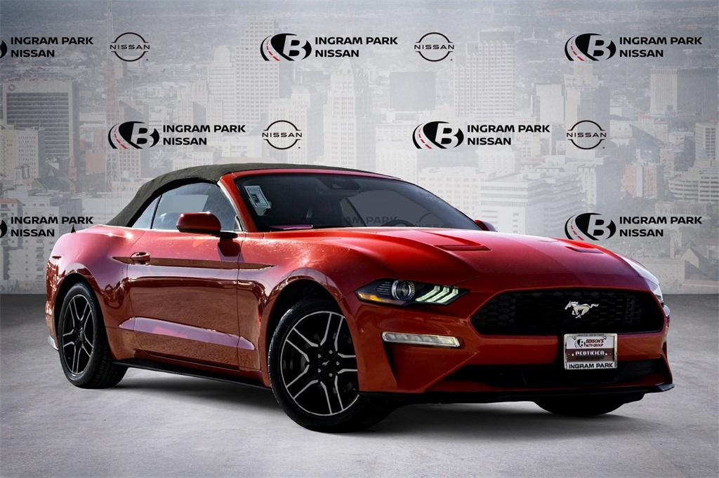 2023 Ford Mustang EcoBoost Premium's photo