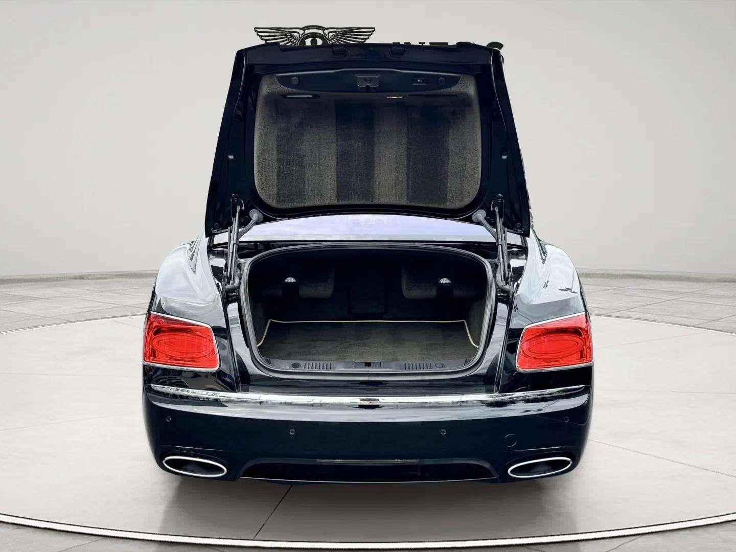 2014 Bentley Flying Spur Base photo 63