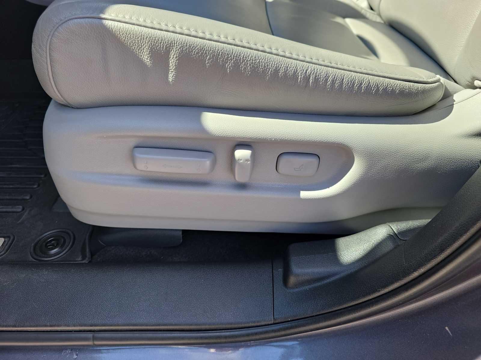 2022 Honda Pilot EX-L photo 25