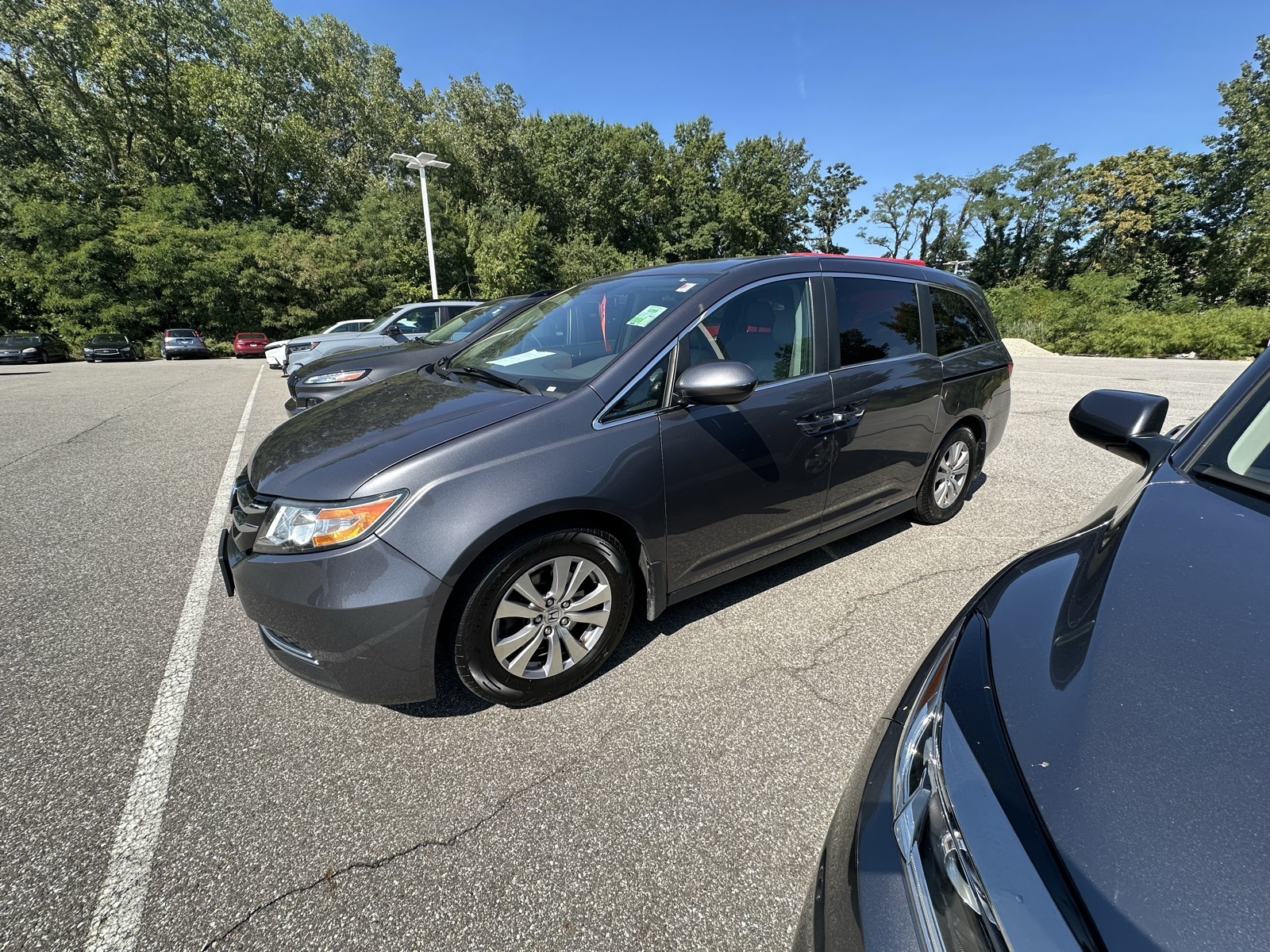2015 Honda Odyssey EX-L photo 2