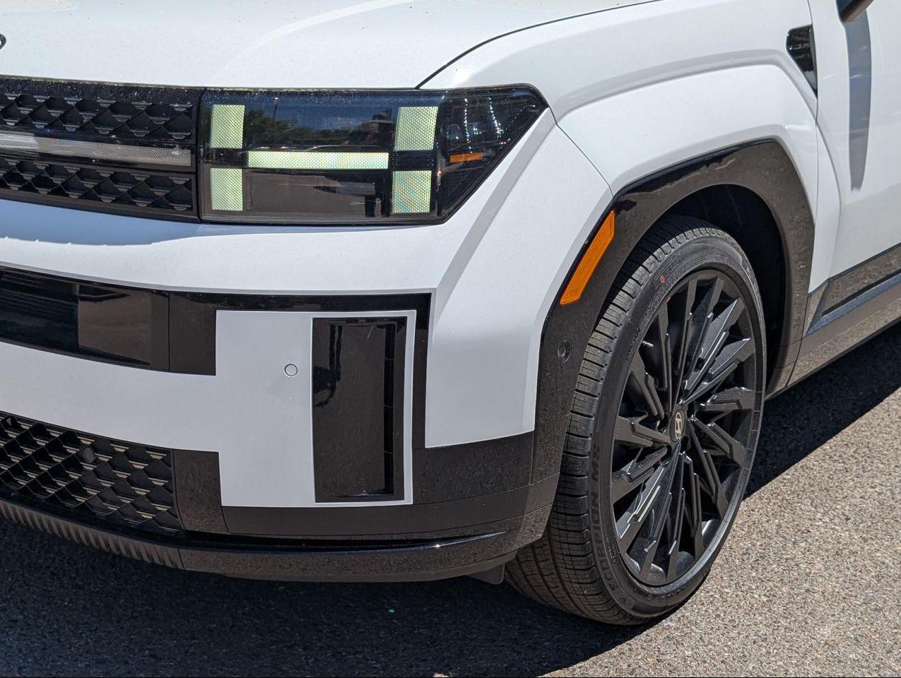 2025 Hyundai Santa Fe Calligraphy photo 2