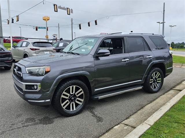 2014 Toyota 4Runner Limited photo 2
