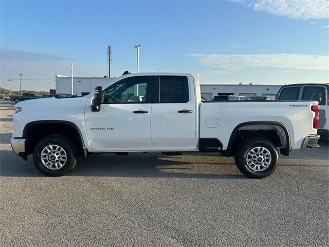 2026 Chevrolet Silverado 2500HD photo 2