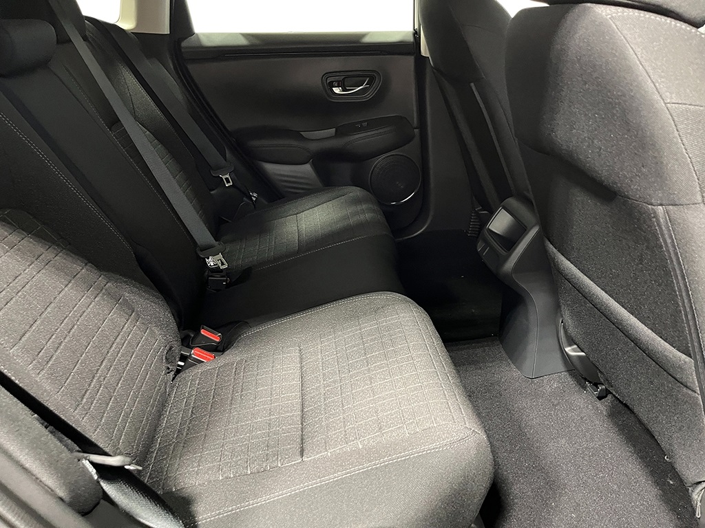 2026 Honda HR-V LX photo 21