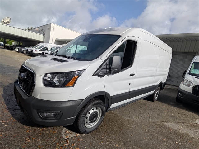 2025 Ford Transit Cargo Van photo 4