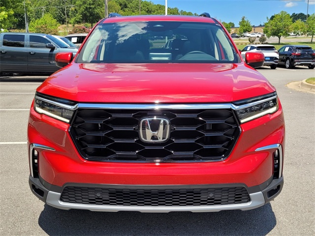 2025 Honda Pilot Touring photo 7